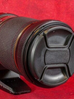 Tamron SP AF 180mm Macro f/3.5 -w/Hood and Tripod Foot-Nikon Mount
